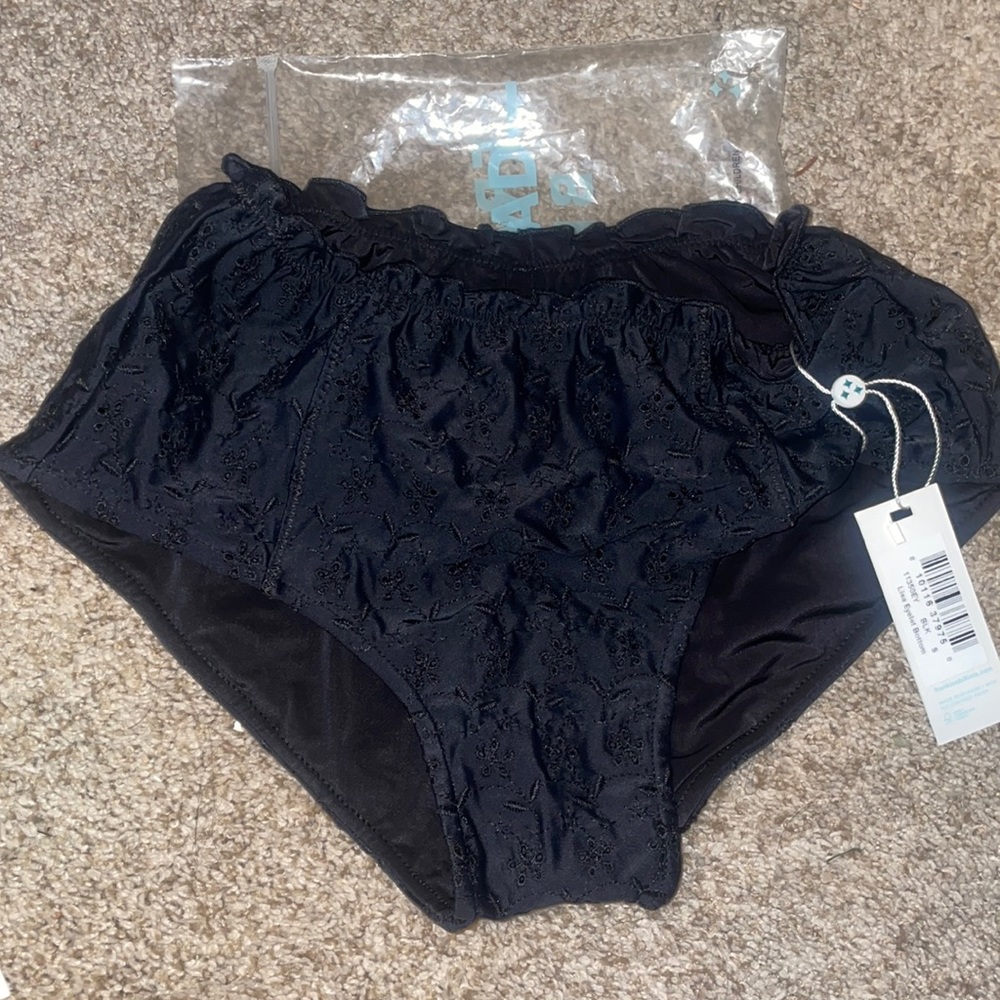 Frankie’s Bikinis NWT black Lisa Eyelet Bottom
